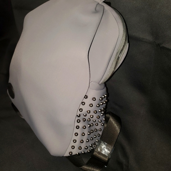 Bag - Picture 1 of 5